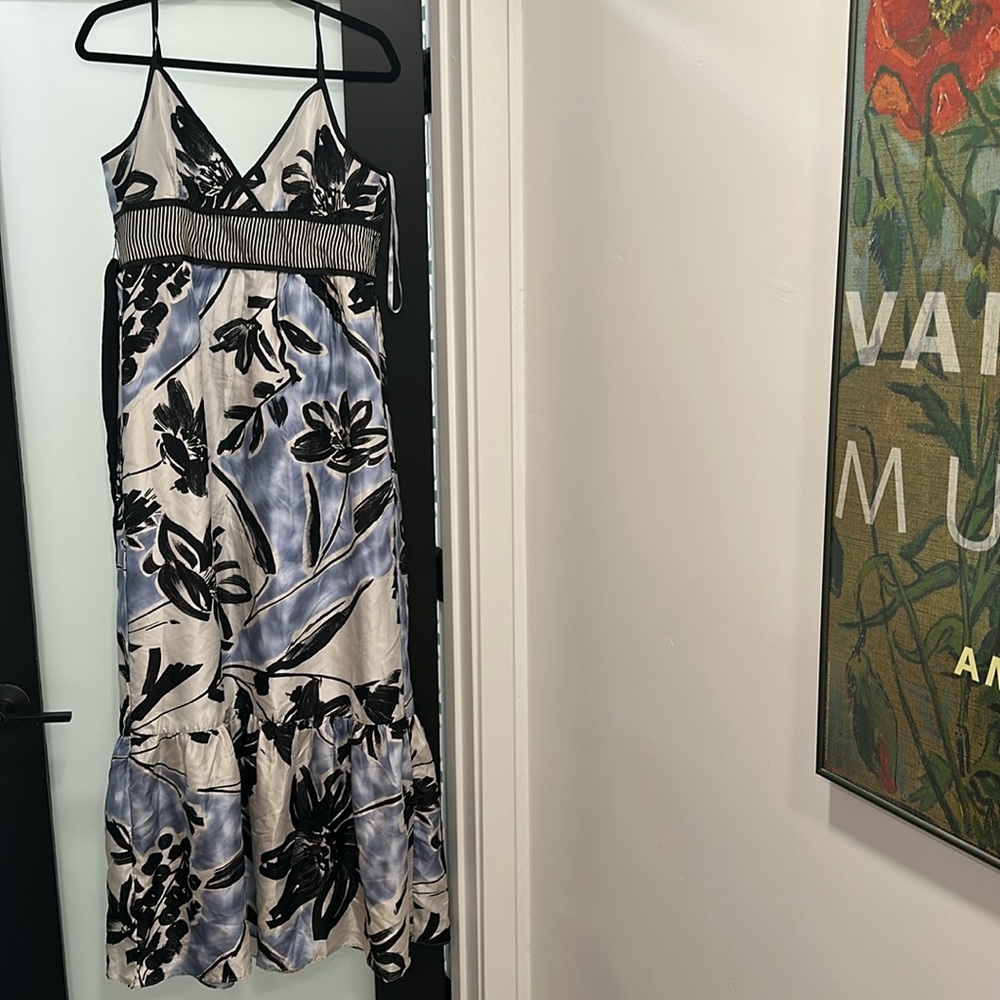 BCBGMaxAzria Floral Silk Maxi Dress - Dark Navy Blue, Light Blue & White